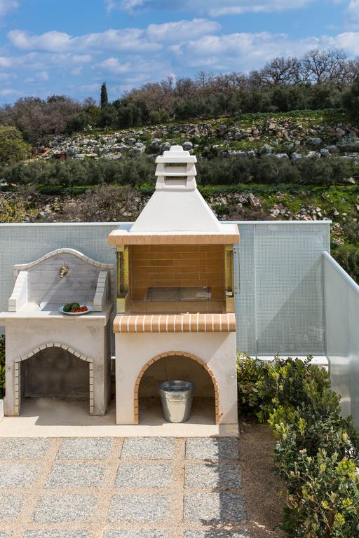 Deluxe Villa Ianthos - Outdoor Hot Tub & Kids Pool Gállos 외부 사진