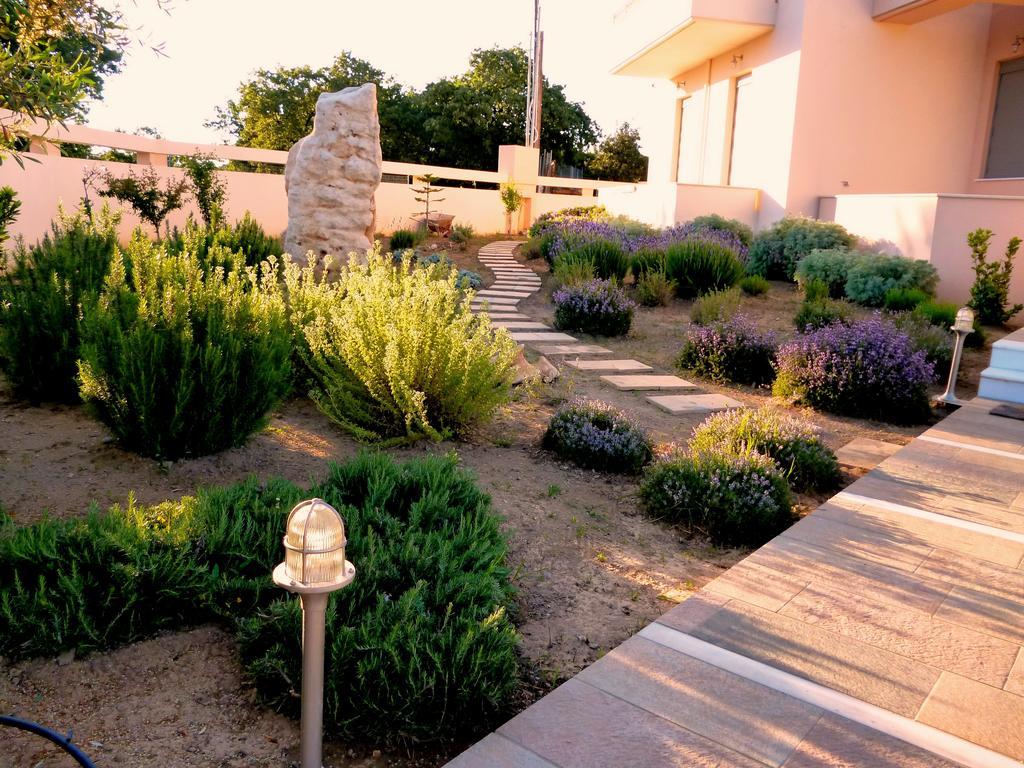 Deluxe Villa Ianthos - Outdoor Hot Tub & Kids Pool Gállos 외부 사진